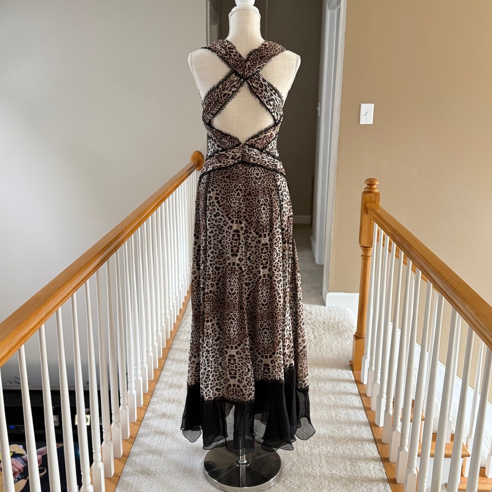 Mandalay Evening Gown Grey Leopard Print Silk V-Neck Maxi Evening Dress - Picture 6 of 16